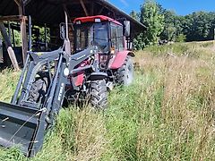Belarus MTS 820 + Frontlader Stoll