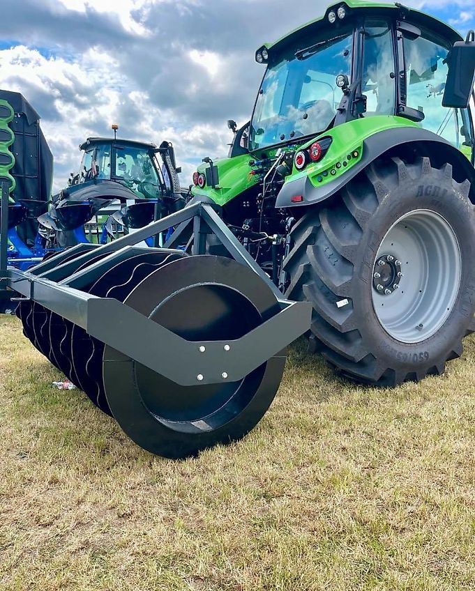 InterAgri Silowalze Silagewalze Rasenwalze Prismenwalze 2,0m bis 3,0m TOP