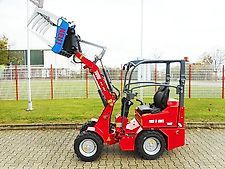 Toyo 522 Hoflader Radlader 1150kg Eigengewicht 660kg Hubkraft Toyo 522 Hoflader Radlader 1150kg Eigengewicht 660kg Hubkraft