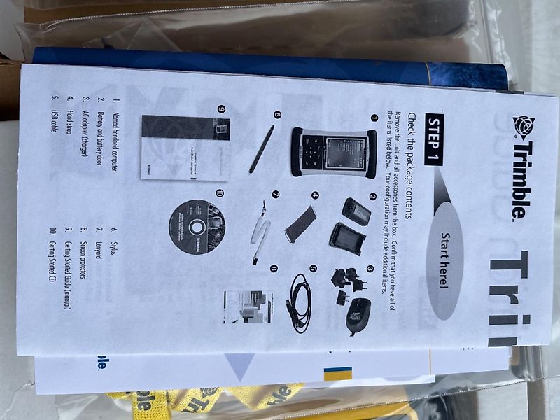 Trimble Nomad 800 LC BT`802/GPS/Camera, Gelb, Akku ist etwas altersschwach