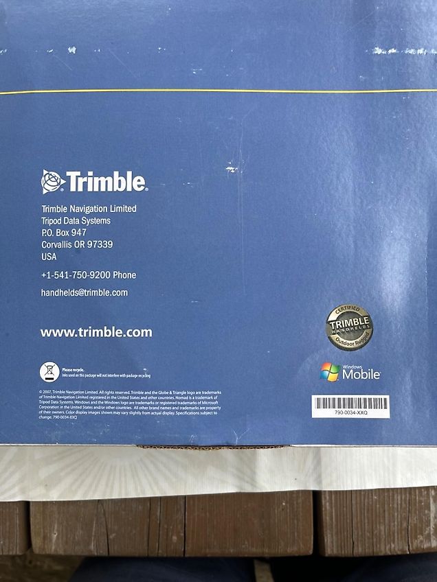 Trimble Nomad 800 LC BT`802/GPS/Camera, Gelb, Akku ist etwas altersschwach