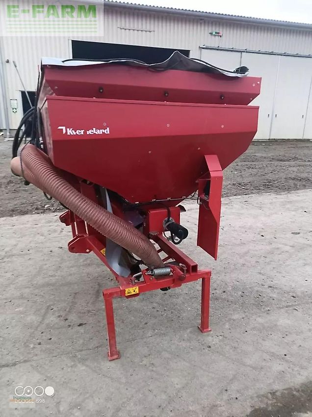 Kverneland df 1 fronttank