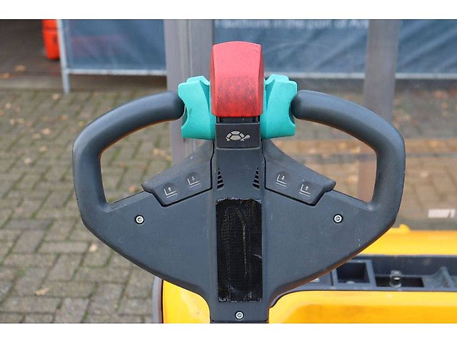 Jungheinrich EJC 112