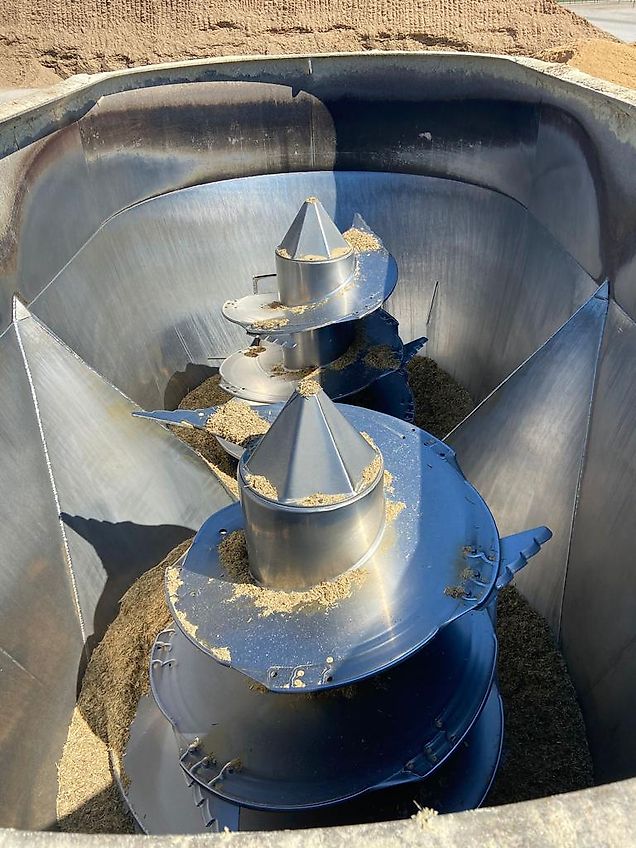 Eckart Feed mixer / Melangeuse / Carro miscelatore / Voermengwagen