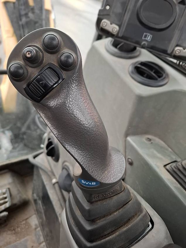 Yanmar Vio 57-U / Engcon, kauha, Rasvari,