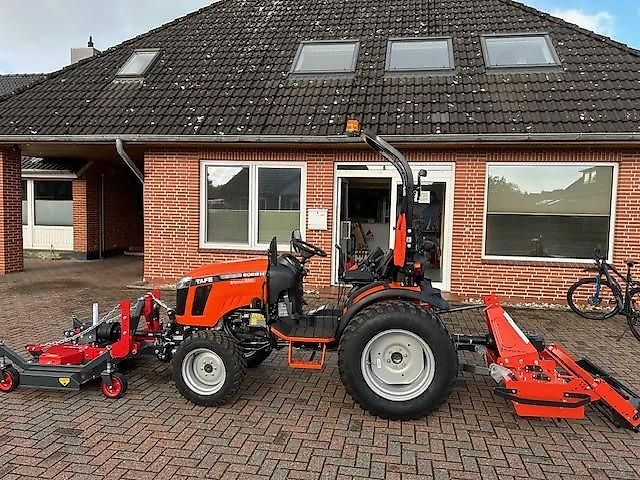 TAFE 6028H + FKH + FZW + Kreiselegge + Frontmähwerk
