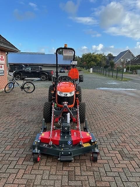 TAFE 6028H + FKH + FZW + Kreiselegge + Frontmähwerk