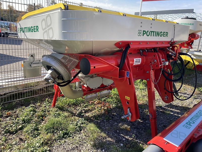 Pöttinger AMICO F Fronttank