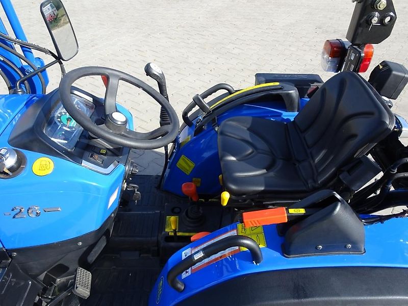Solis Solis 26 26PS NEU Traktor Schlepper Frontlader Industrie NEU