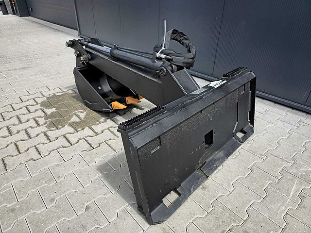 Rhino-cross Backhoe arm