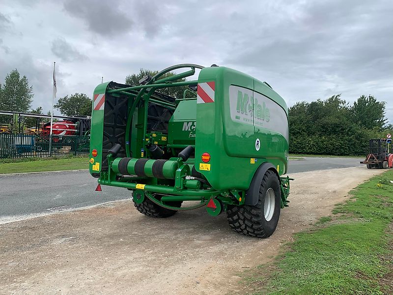 McHale USED McHale Fusion 3 Pro Baler For Sale