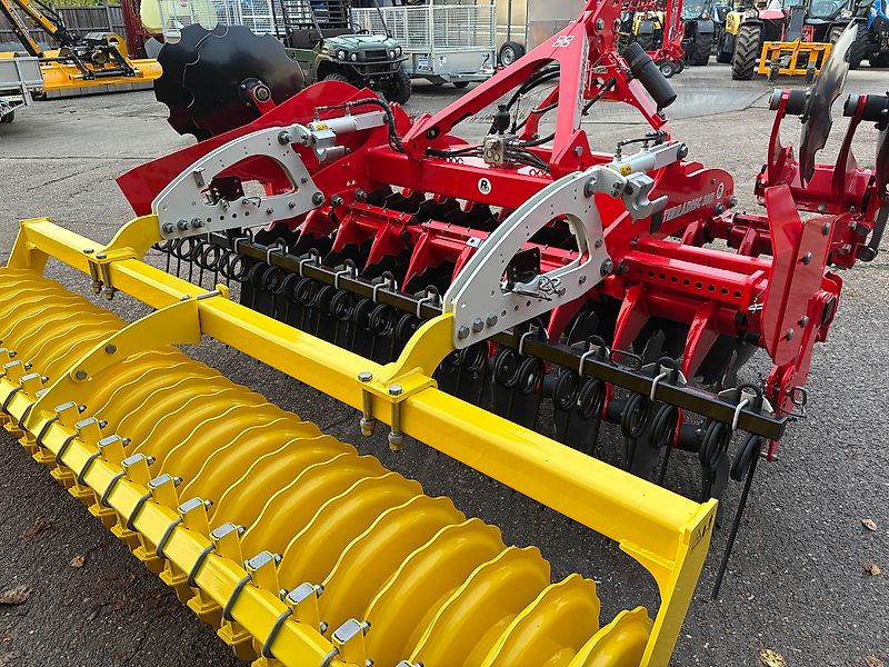 Pöttinger Pottinger Terradisc 3001 For Sale
