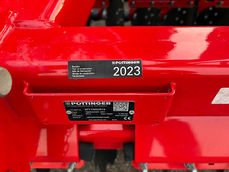 Pöttinger Pottinger Terradisc 3001 For Sale
