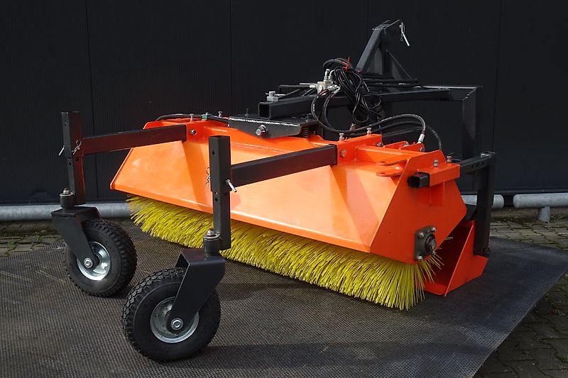 Hofstede veegmachine borstel diameter 60cm omkeerbaar. trekker model grote loopwielen