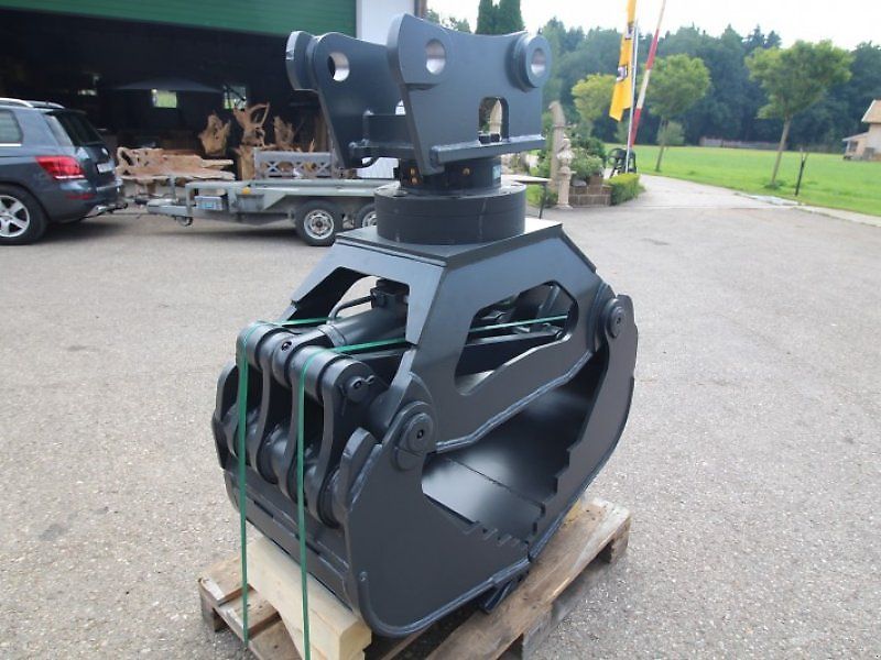 Menzi Muck UG 12 Universalgreifer Sortiergreifer