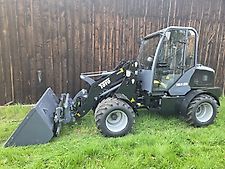 Toyo KU 850A Kabine Radlader 4 Zyl Kubota 50PS inkl. Werkzeug Toyo KU 850A Kabine Radlader 4 Zyl Kubota 50PS inkl. Werkzeug