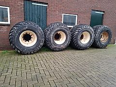 BKT 4x BKT 700/50-22.5 dumper/kieper/kraan/landbouw banden