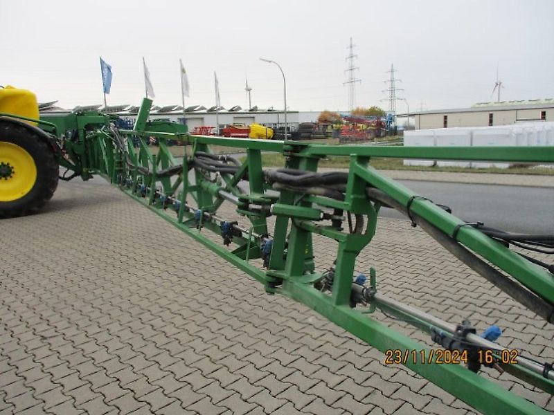 John Deere R962I
