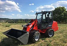 Toyo 851 Kabine Radlader Hoflader 2,5t Hubkraft Yanmar 4 Zyl. Toyo 851 Kabine Radlader Hoflader 2,5t Hubkraft Yanmar 4 Zyl.