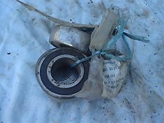 Pöttinger Ersatzteile (Umlenkrollen/Laufrollen, Passfedern) für Ladewagen TOP II, Paketpreis