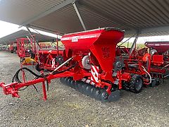 Unia FS 1500/3 Drive Drillmaschine mit Kurzscheibenegge