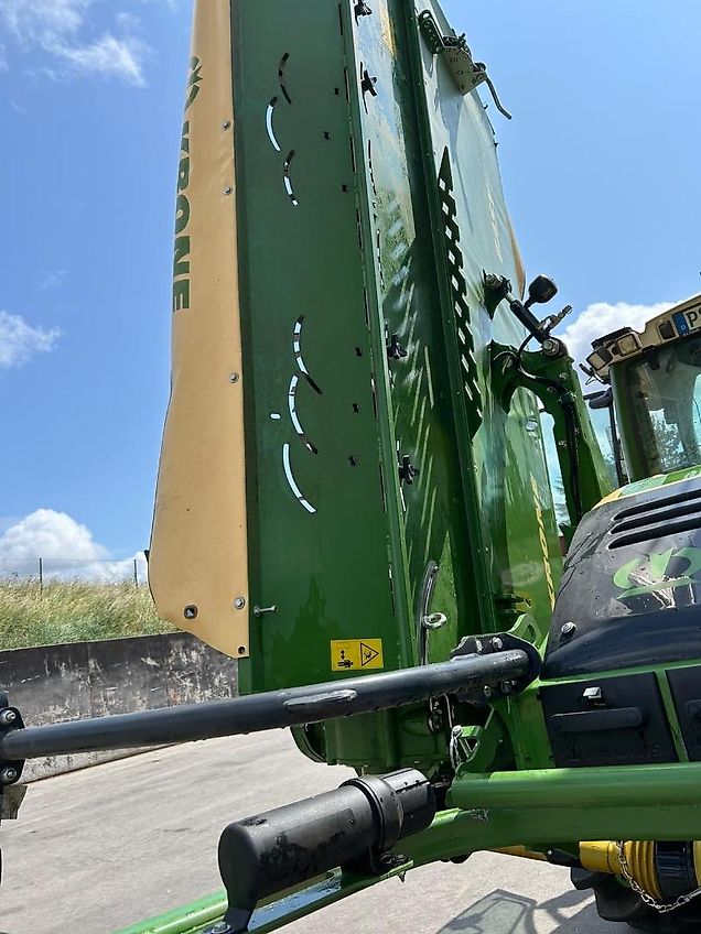 Krone Mähwerk/Mähkombi B880 CV und EasyCut F320 CV