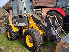 New Holland W70B