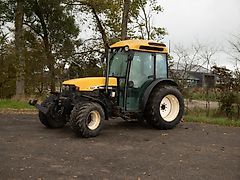 New Holland TN95F