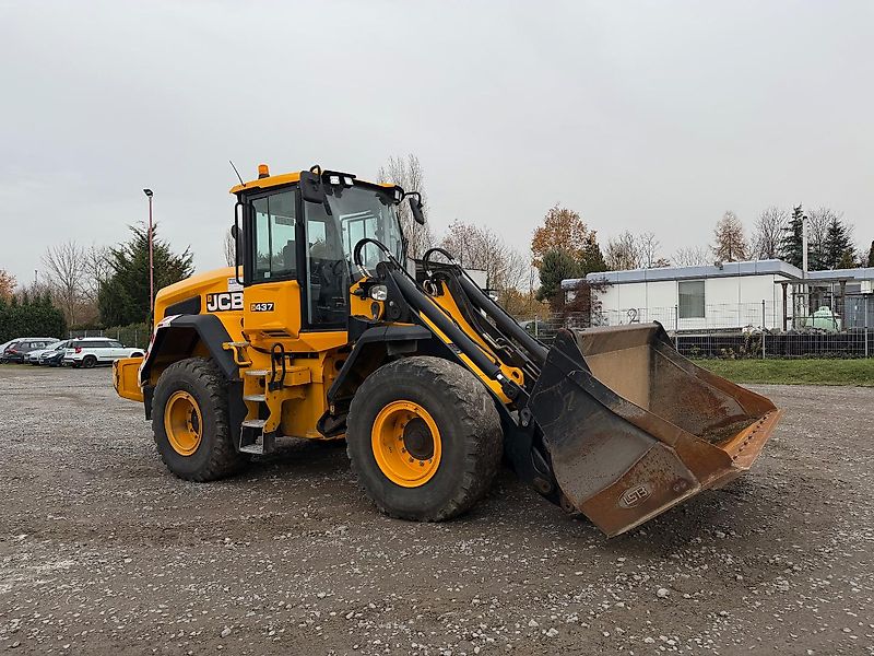 JCB 437 AGRI