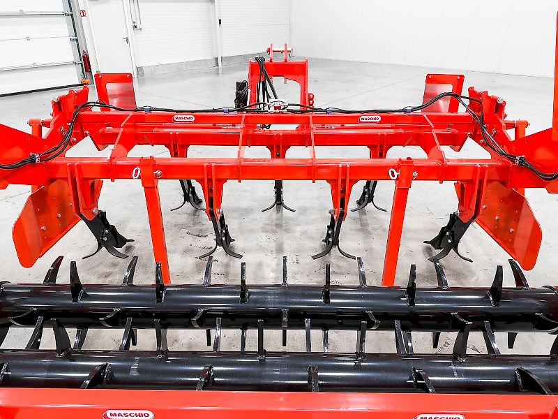 Gaspardo Attila 300/7 3 m subsoiler, 50 cm working depth, 7 loosening blades, hydraulic double tine cultivator