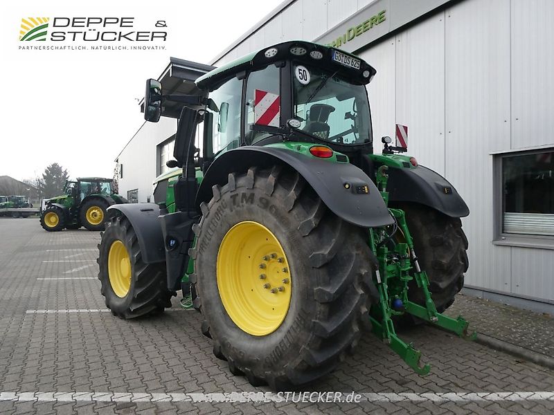 John Deere 6R 250