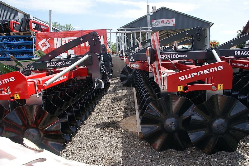 DA Landtechnik AKTION Frontpacker Dragon 300