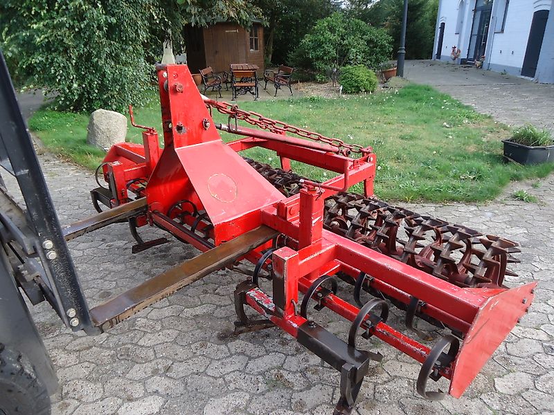 Kverneland Kurzkombi mit Crosskillwalze-ringen Frontpaker 3m Heckpaker Brockmöller 3m Frontanbaugerät Frontpacker mit großen Packerringen siehe Bilder