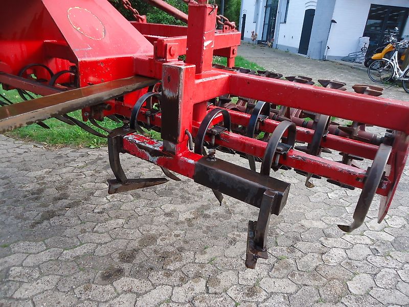 Kverneland Kurzkombi mit Crosskillwalze-ringen Frontpaker 3m Heckpaker Brockmöller 3m Frontanbaugerät Frontpacker mit großen Packerringen siehe Bilder