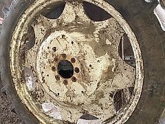 Michelin & Continental Pflegeräder 11.2 R28 & 11.2 R42 für Fiat 85/90