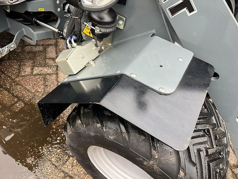 Giant G 2500HD wiellader shovel knikshovel gebruikt