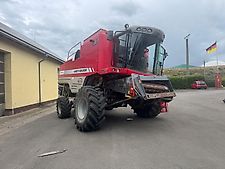 Massey Ferguson 7270 AL-4, BJ 2011, Hangausgleich (Montana), Allrad, 2500 BST, Klime, 6,20 m Schneidwerk, KEINE RAPSMESSER