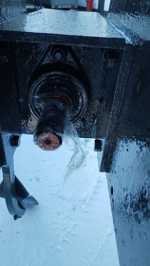 Lemken Frontgrubber 3 m Heckgrubber mit höhenverstellbaren Stützrädern Vorbaugrubber mit Zapfwellenanbaubock kein Amazone Tl mit 8 Grubberstilen geschraubt montiert 2 balkiger Kurzgrubber 3 m Arbeitsbreite