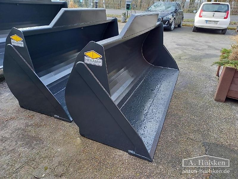 Hekamp Erdschaufel 240 x 80 x 80 cm f. Merlo ZM2 Aufnahme