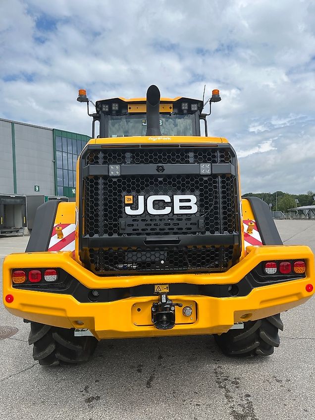 JCB 427 AGRI