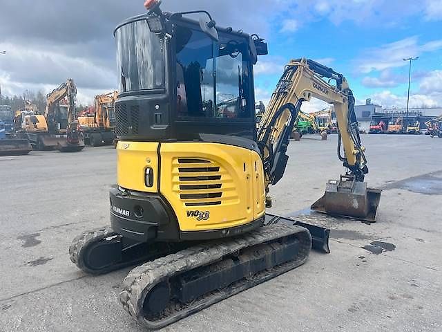 Yanmar Vio 33 U / Tiltti, 3 kauhaa, Rasvari!