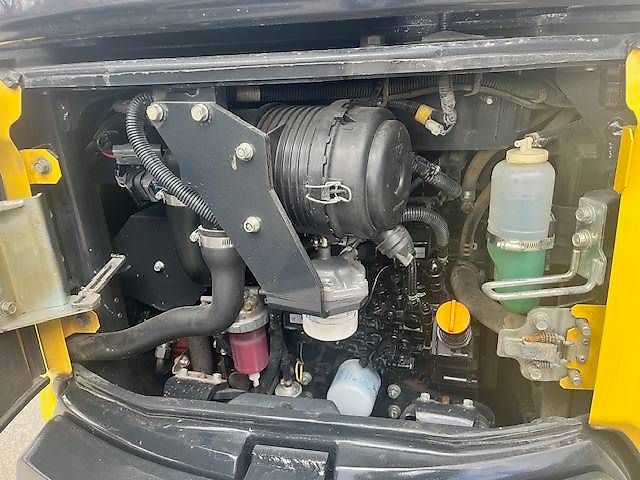 Yanmar Vio 33 U / Tiltti, 3 kauhaa, Rasvari!