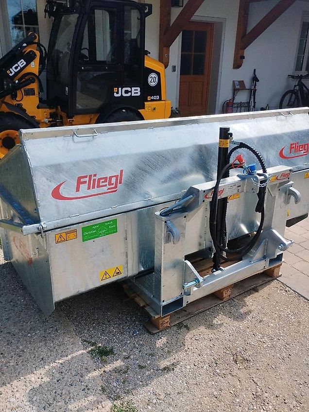 Hochkippschaufel, Kippmulde, hydraulisch, 2,20m,Aktion