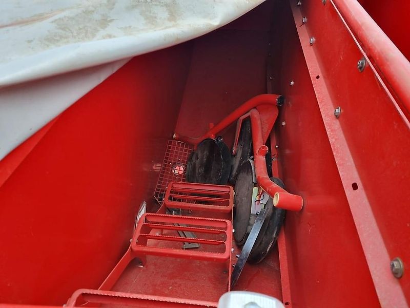 Kverneland U-DRILL 3000 PLUS