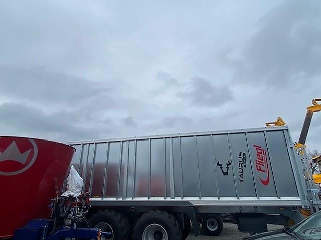 Fliegl ASW 391 Gigant Taurus FOX