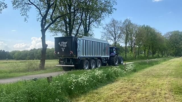 Fliegl ASW 391 Gigant Taurus FOX