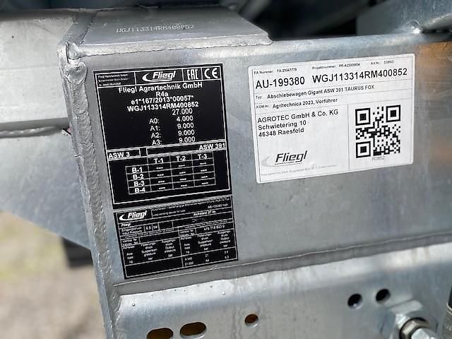 Fliegl ASW 391 Gigant Taurus FOX