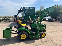 John Deere 1026R