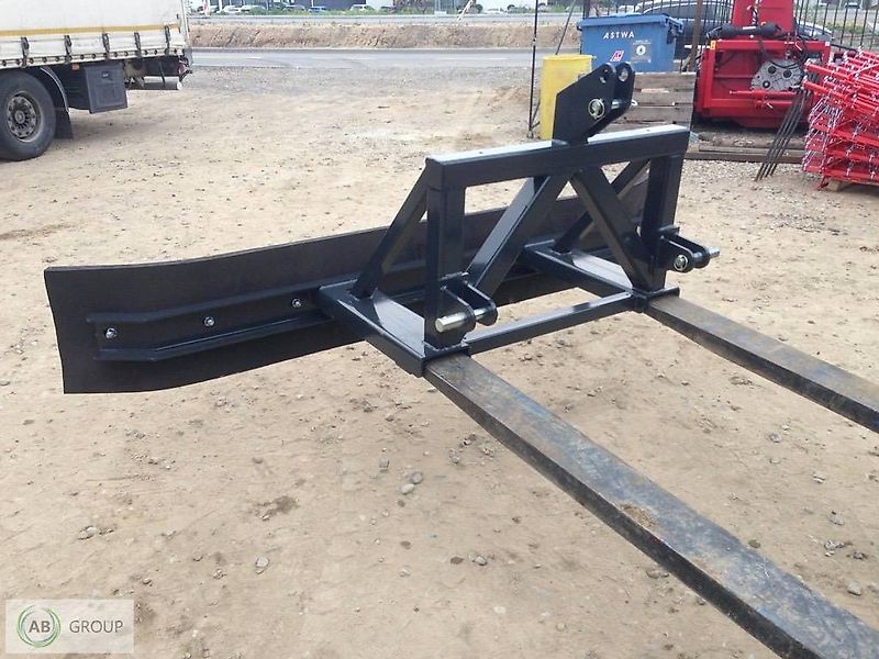 INTER-TECH Zgarniacz do obornika Inter-Tech 2,6m