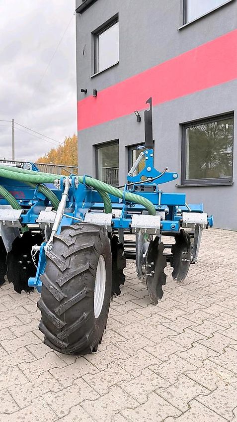 Agripol Güllescheibenegge Grubber Güllefass